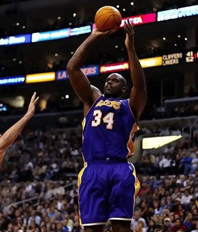 走出阴影 走出阴影