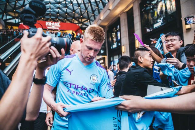 小步快跑 小步快跑